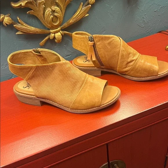 Sofft open toe sandal shoe - Picture 2 of 7